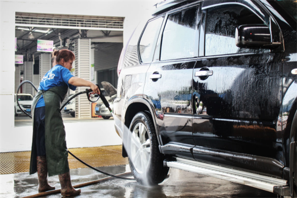洗车人家汽车美容加盟店为何值得投资？